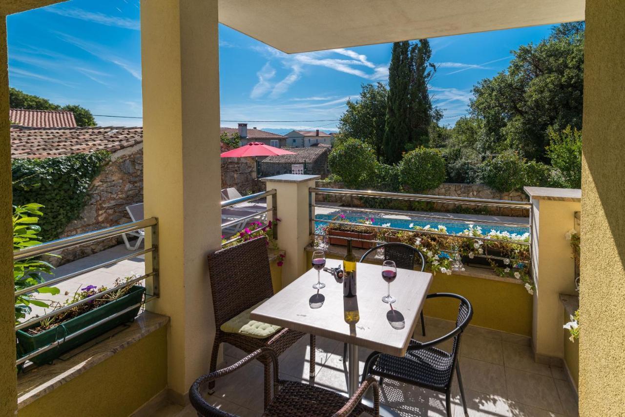 Apartments Salatic Veglia Exterior foto